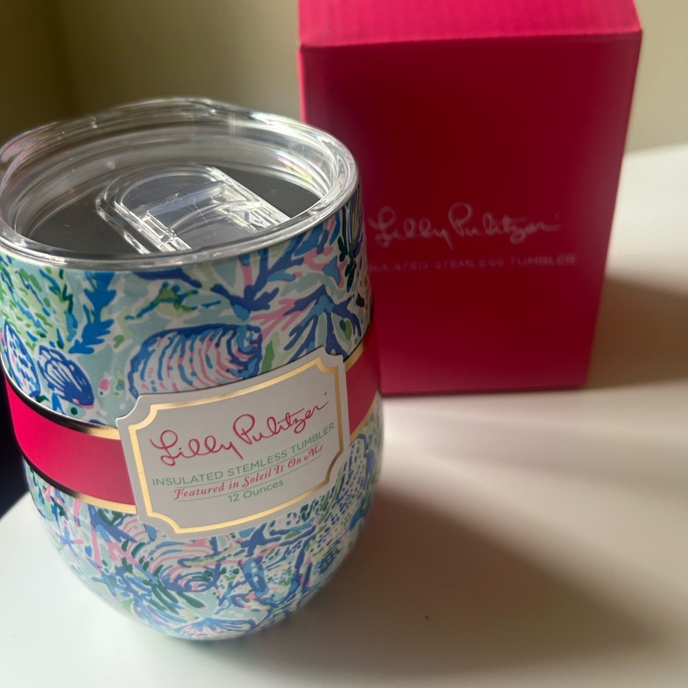 Lilly Pulitzer tumbler